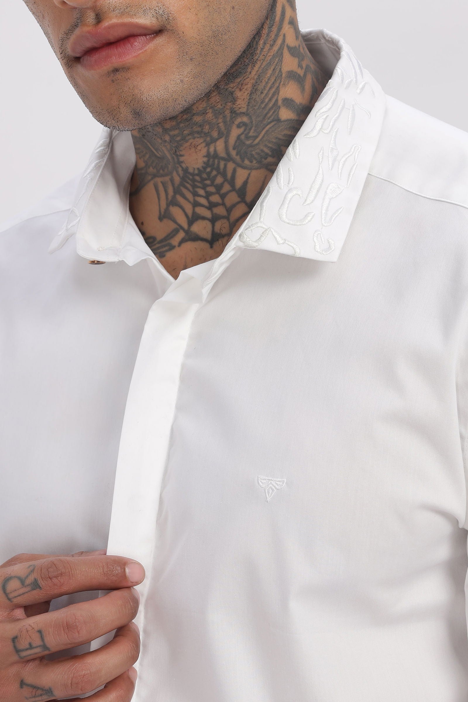 Crafted Collar Embroidered White Shirt - Three Days