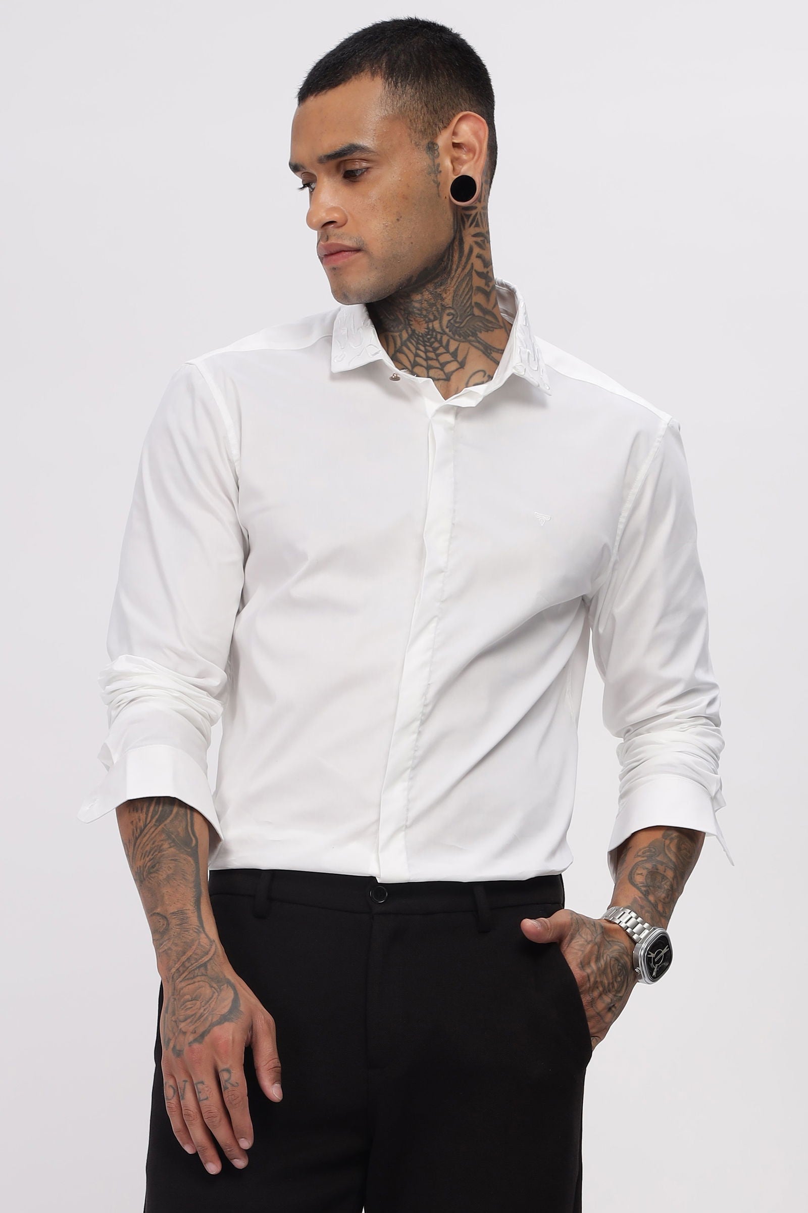 Crafted Collar Embroidered White Shirt - Three Days