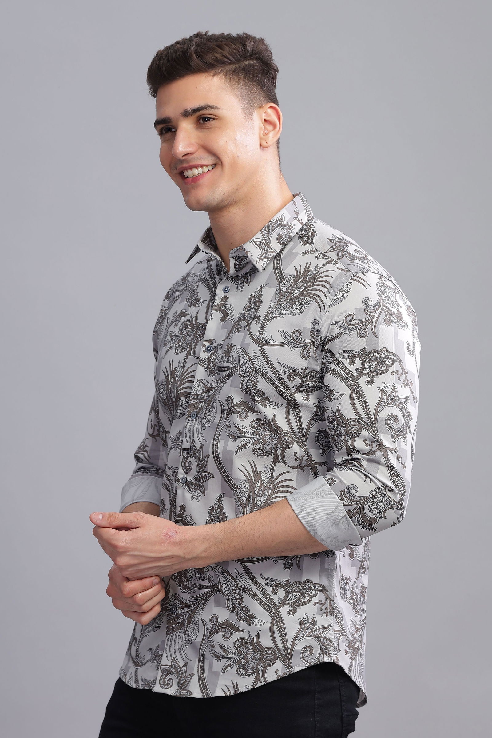 Eden Abstract Print Full Sleeves Shirt - Three Days