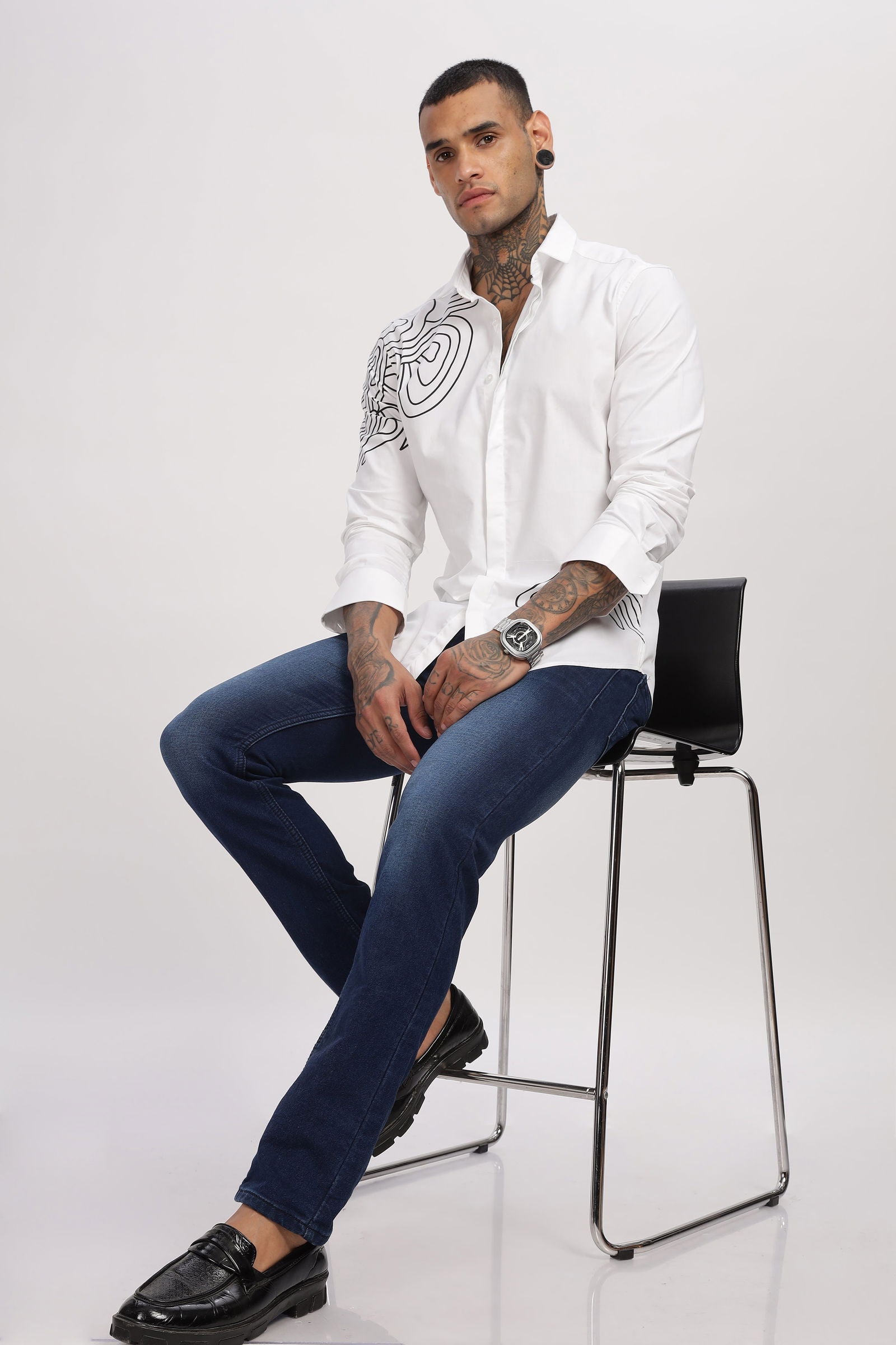 Organic Curves White Shirt - Three Days