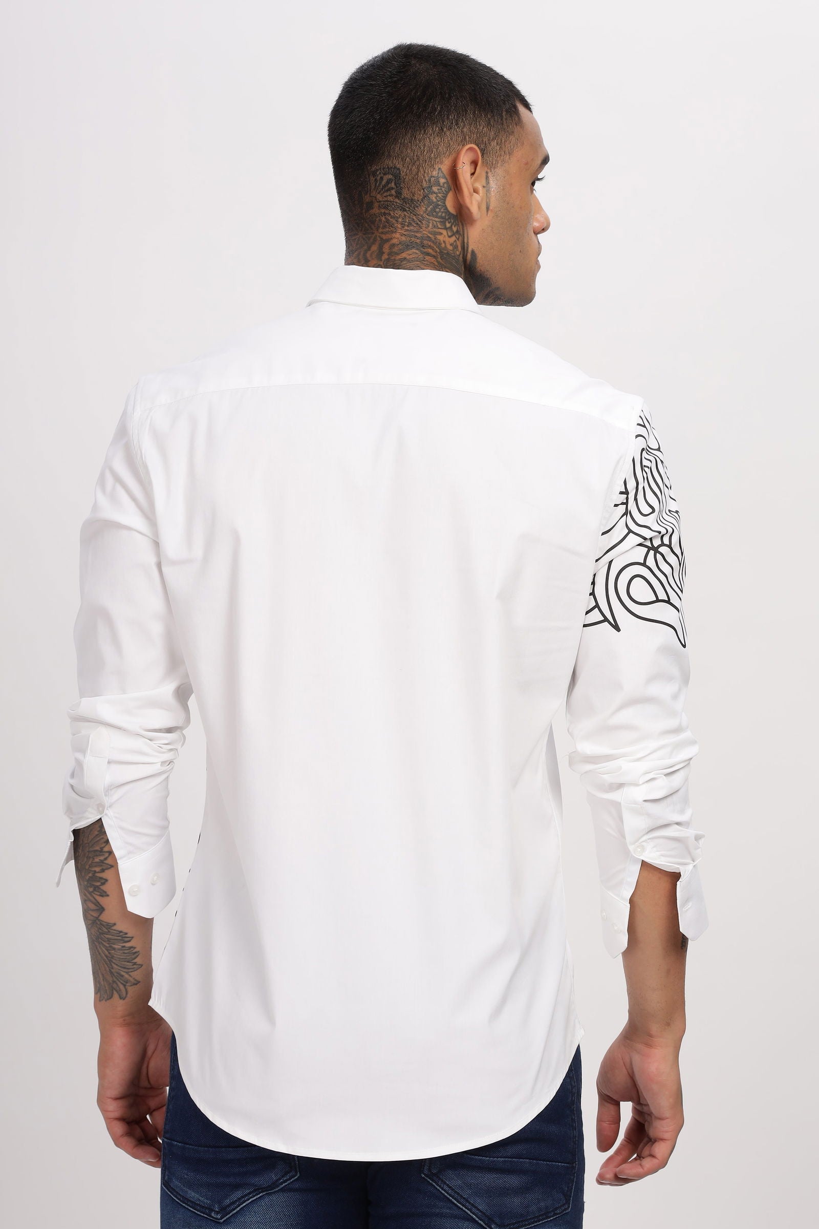 Organic Curves White Shirt - Three Days