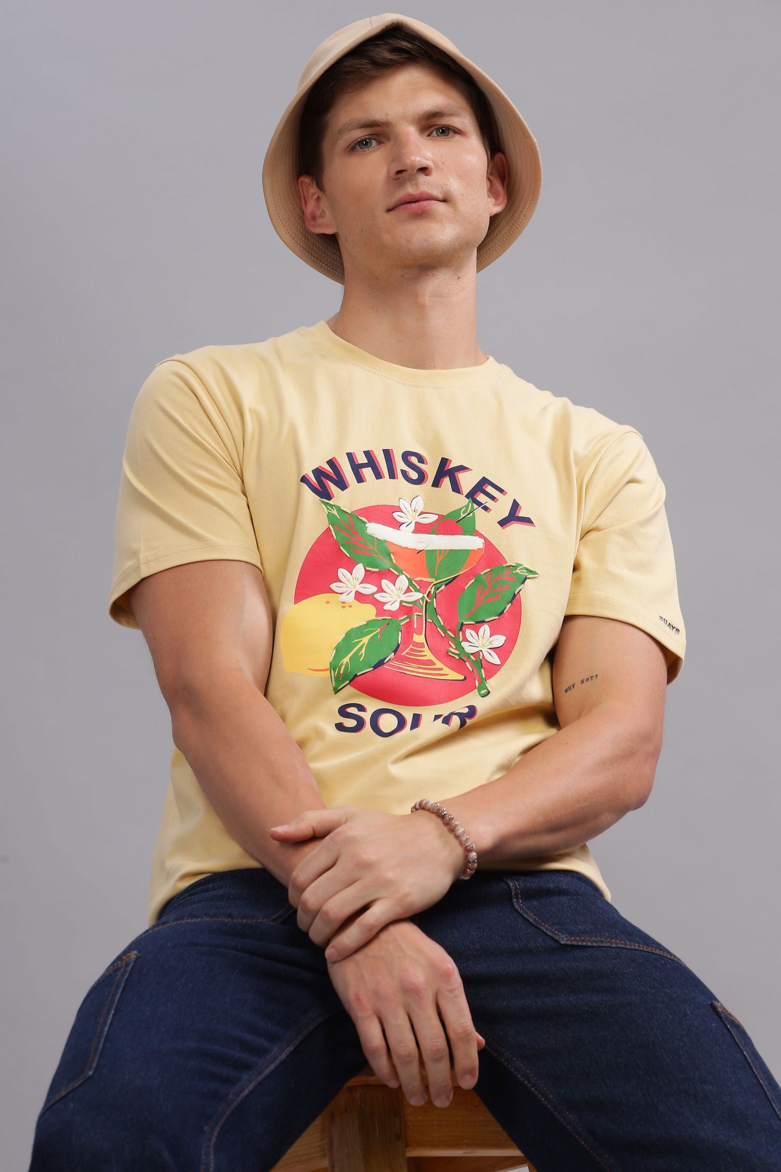 Whiskey Sour Beige Tshirt - Three Days