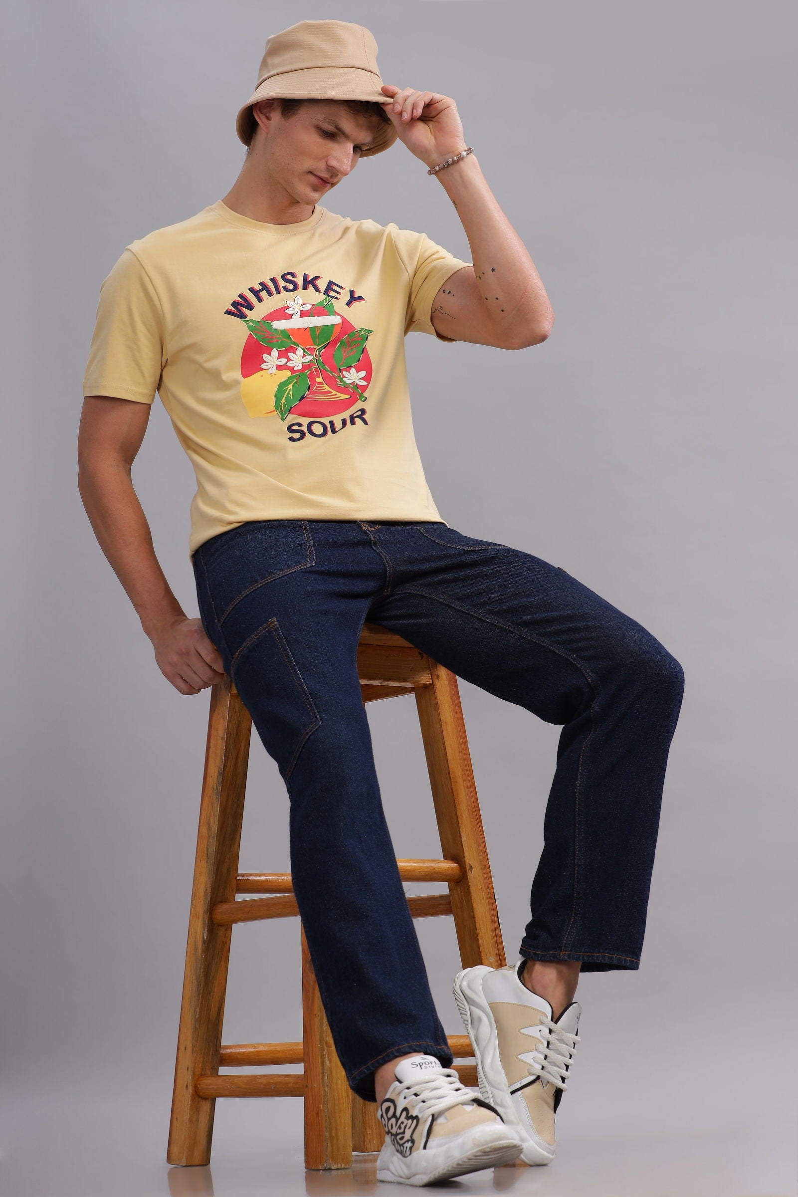 Whiskey Sour Beige Tshirt - Three Days